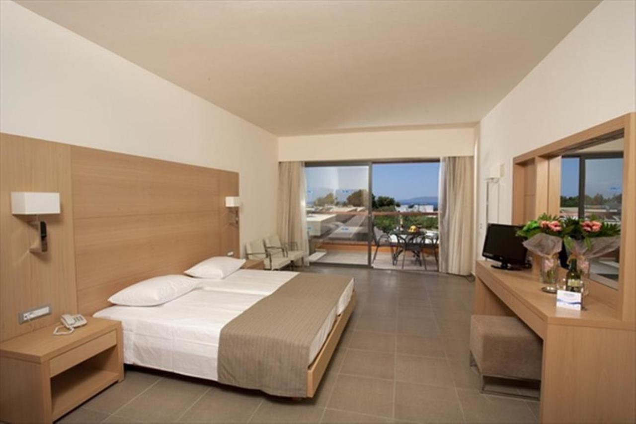 Island Blue Hotel Pefki (Rhodes) Exterior foto